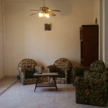 Elegant Heliopolis, Studio-Apartment Cairo Exterior foto