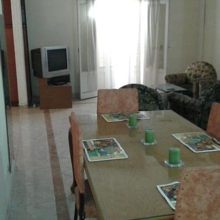 Elegant Heliopolis, Studio-Apartment Cairo Exterior foto