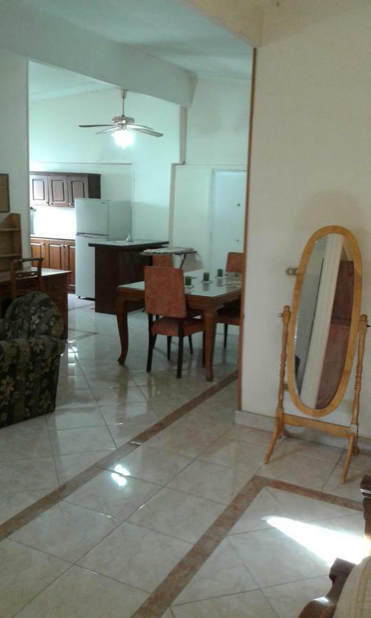 Elegant Heliopolis, Studio-Apartment Cairo Exterior foto